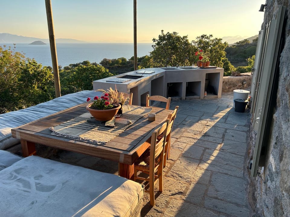 Balcony/Terrace, Kitchen or kitchenette, Dining area, City view