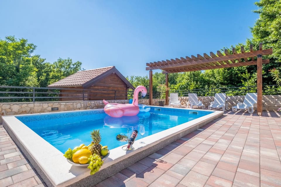 Day, Garden, Balcony/Terrace, Garden view, Pool view, Swimming pool, Swimming pool, sunbed