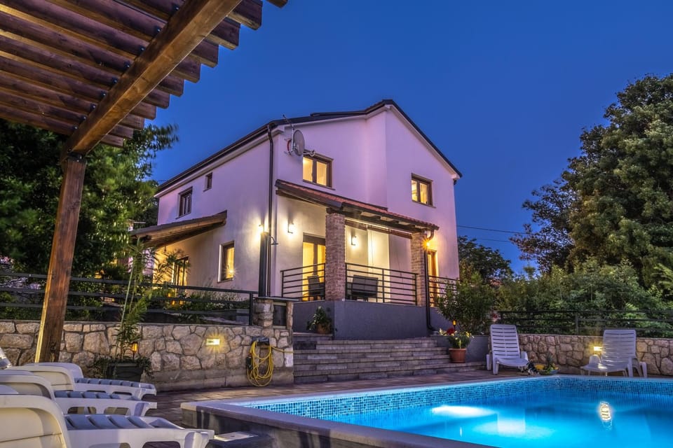 Property building, Patio, Day, Night, Garden, Garden view, Pool view, Swimming pool, sunbed