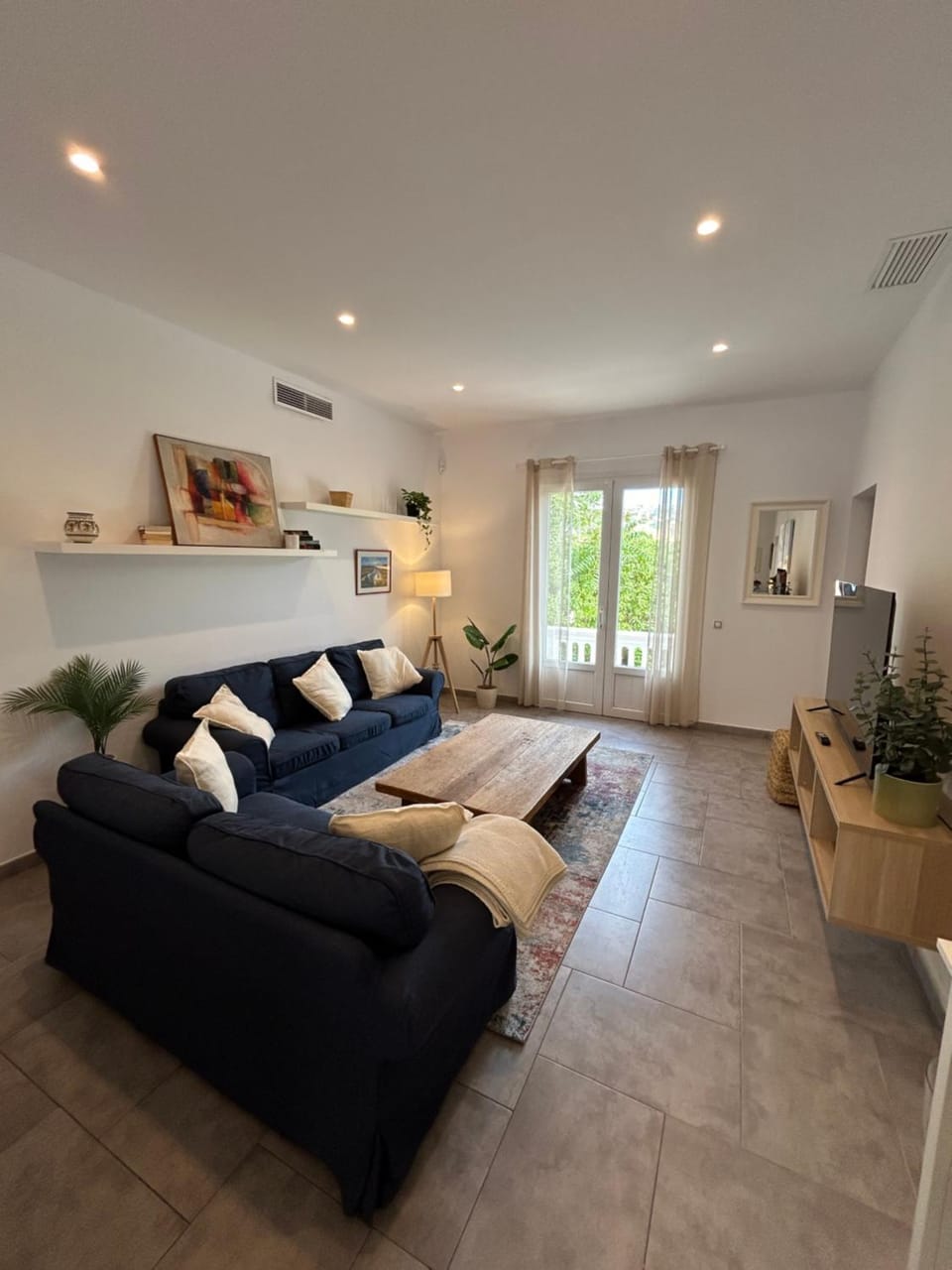 TV and multimedia, Living room, Seating area