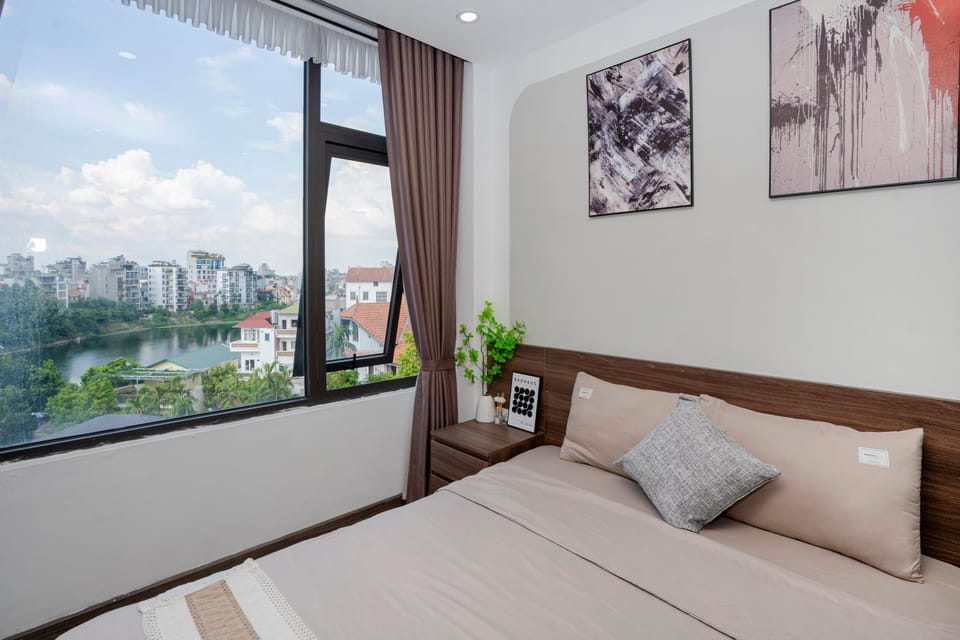 Bed, Photo of the whole room, Bedroom, City view