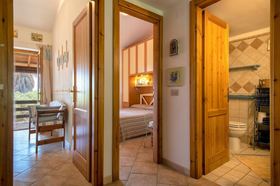 Property building, Bathroom, Living room