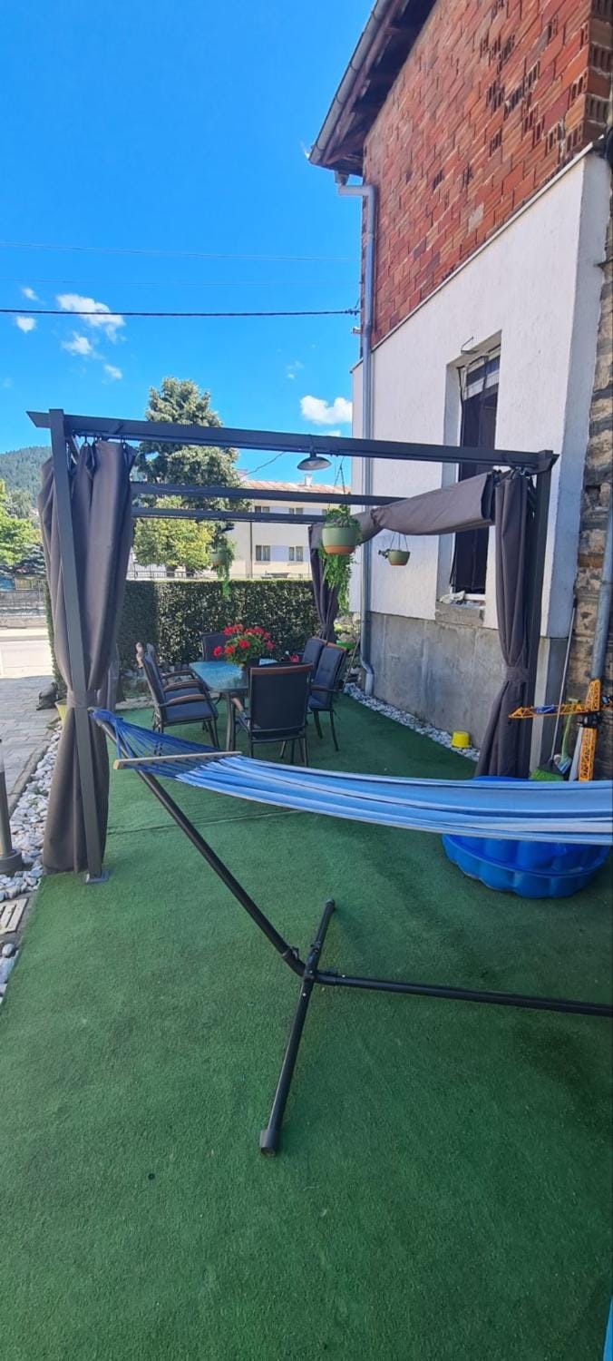 Patio, Day