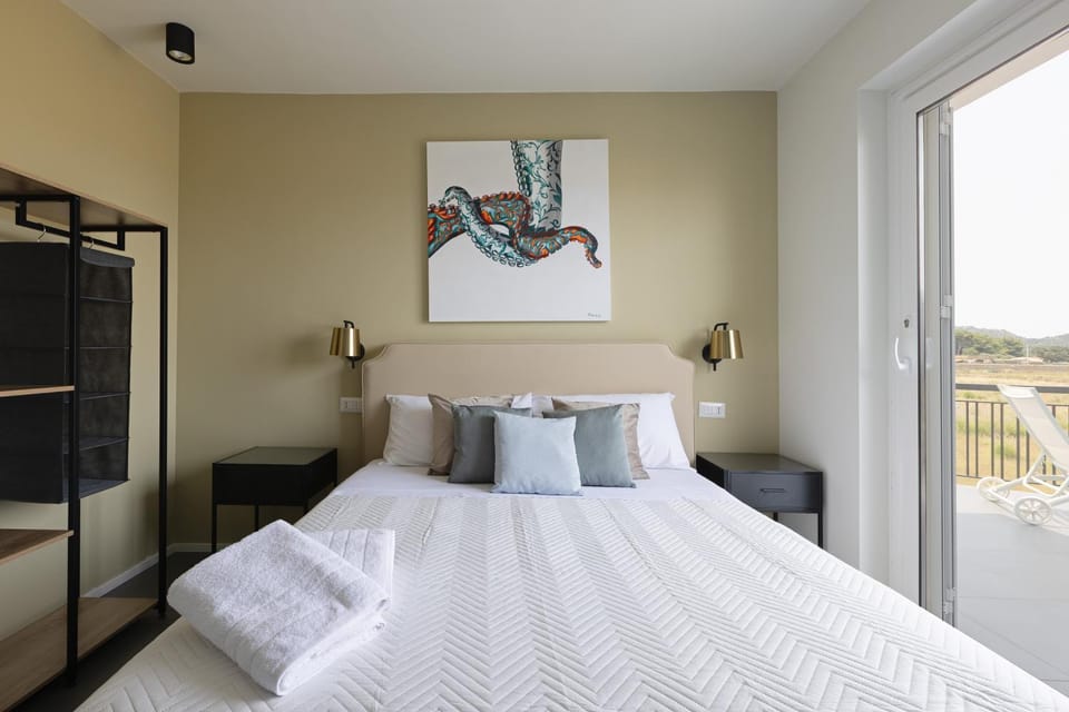 Bed, Decorative detail, Bedroom
