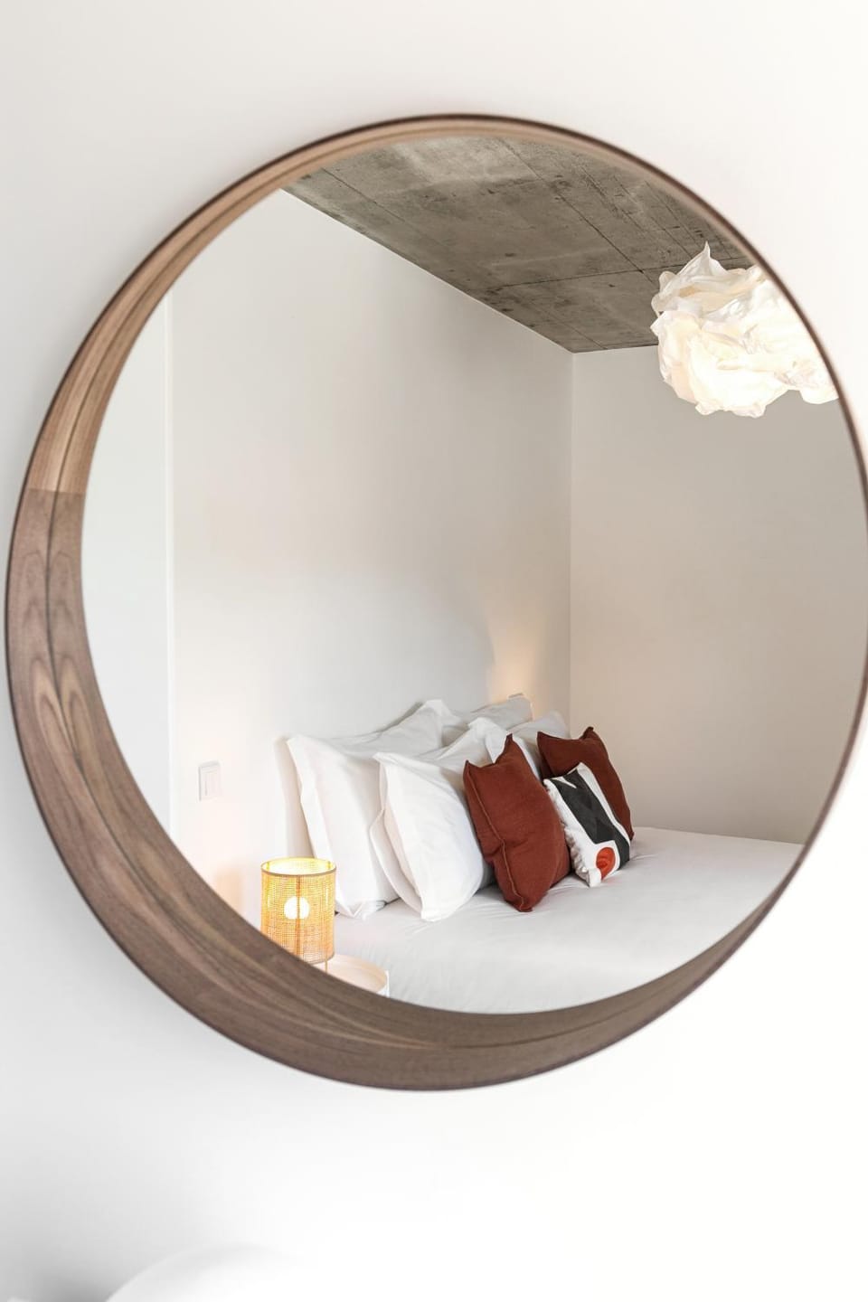 Bed, Photo of the whole room, Decorative detail, Bedroom