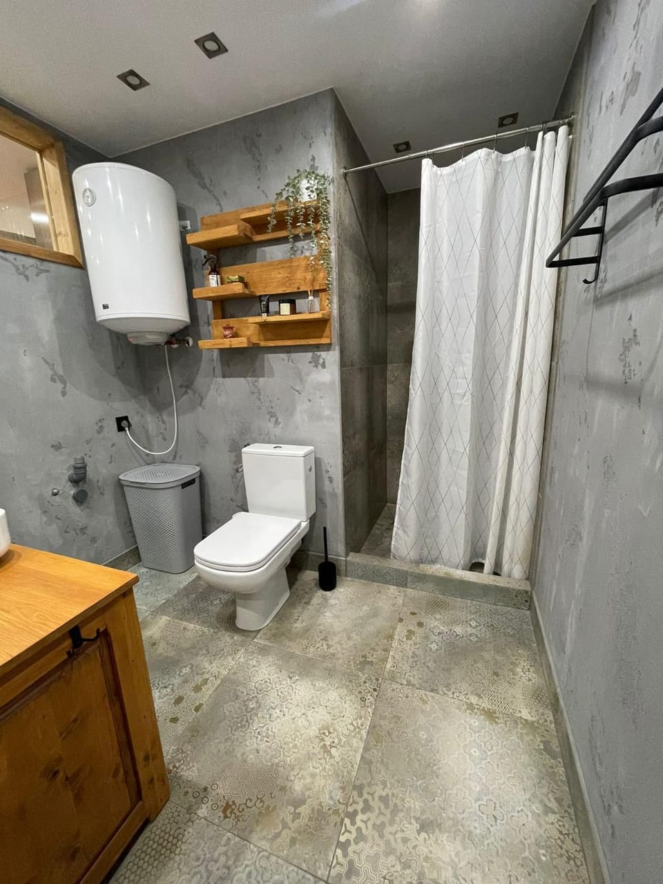 Shower, Toilet, Bathroom, towels
