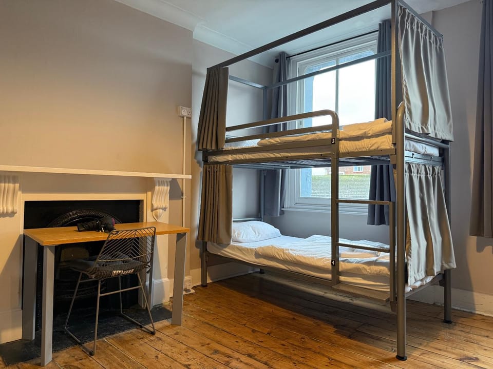 bunk bed