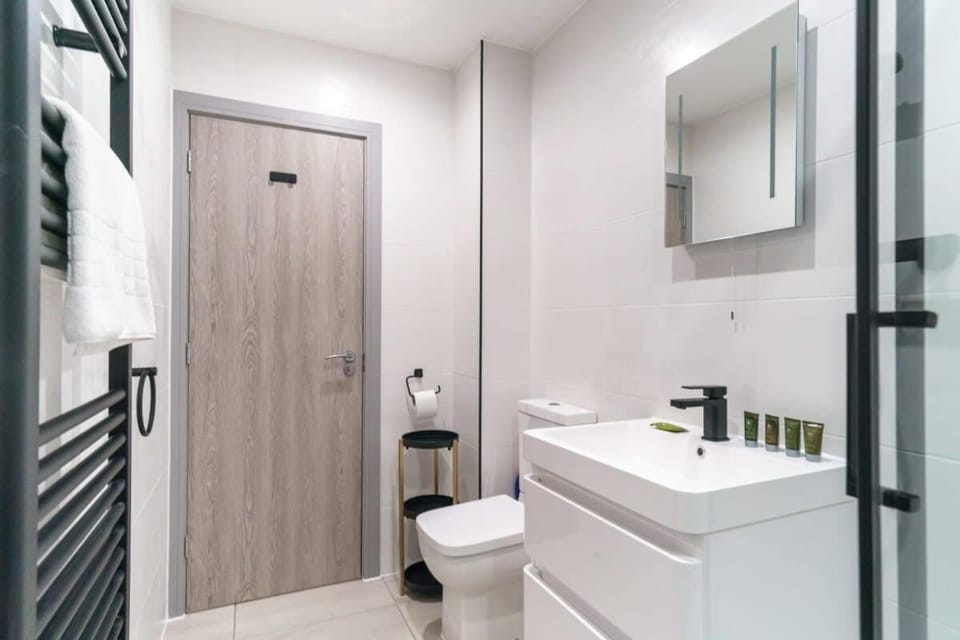 Modern 1 Bedroom Apartment in Preston Centre Apartment in Preston