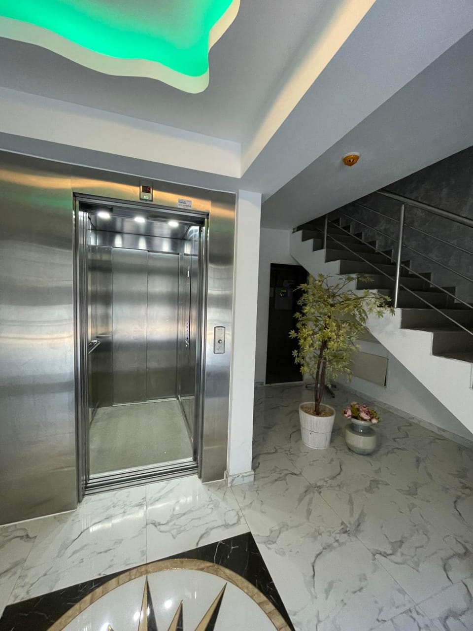 elevator
