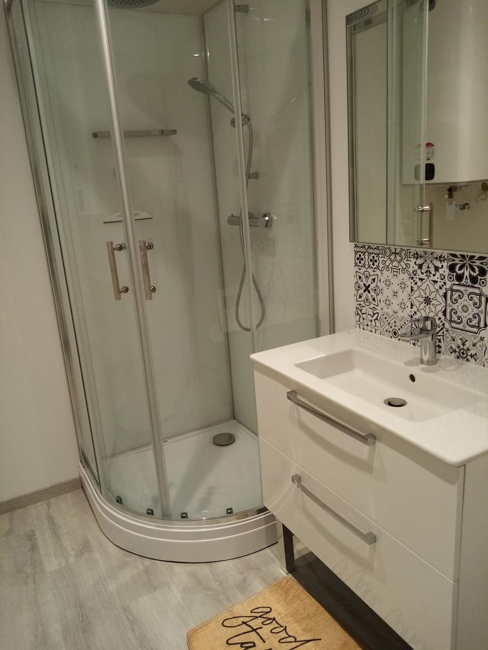 Shower, Bathroom