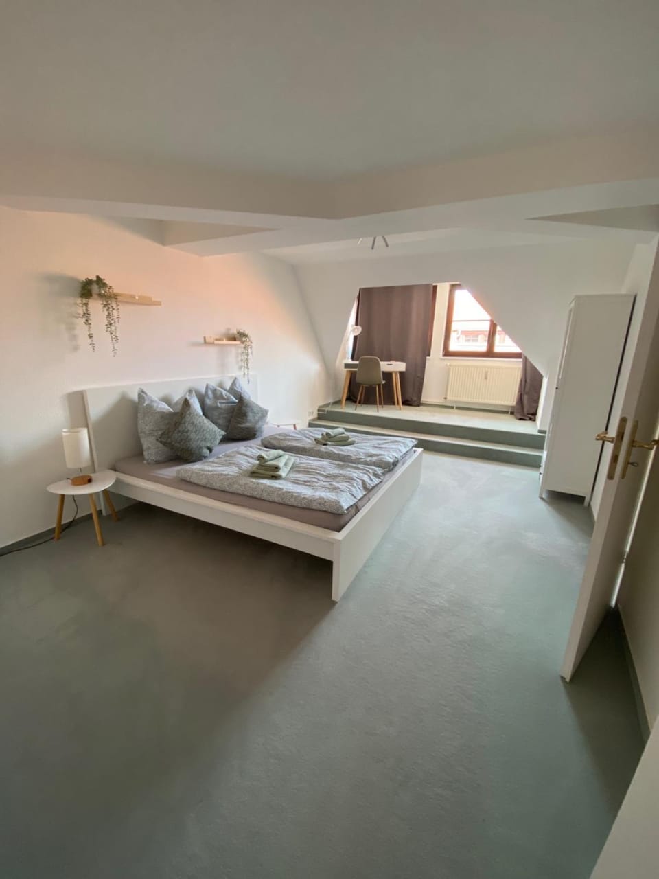 Photo of the whole room, Seating area, Bedroom