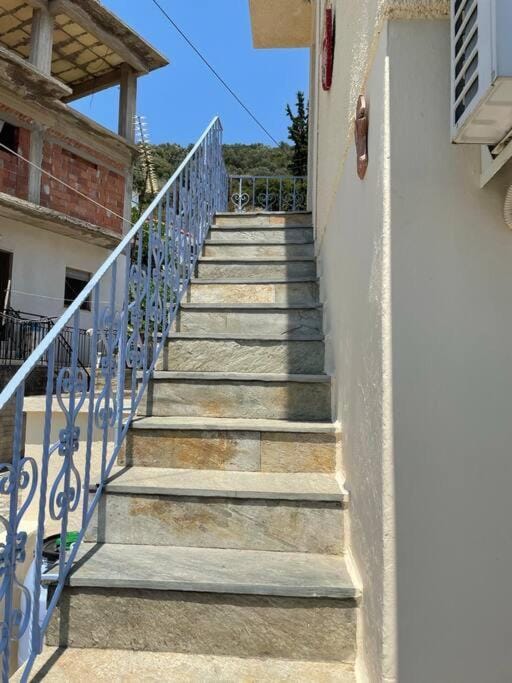Aglaia's traditional house Apartment in Magnesia Prefecture, Greece