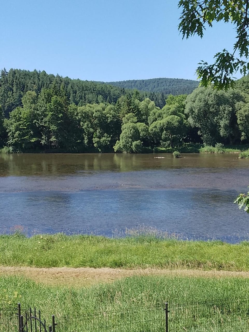 Chatka nad Sanem w Lesku 1 Bed and Breakfast in Poland
