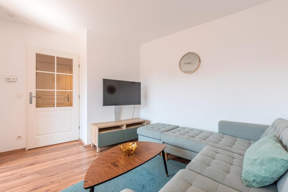 Quiet 1 bedroom apartment parking Old Lille Apartment in Lille