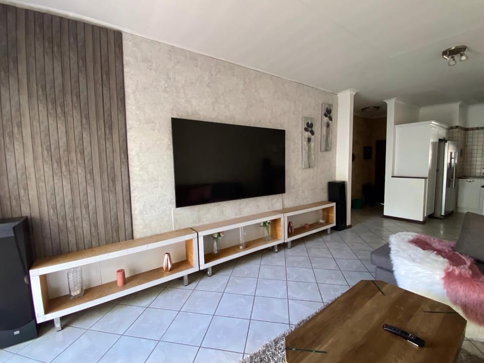 Siena Sun Apartment 4 Apartment in Sandton