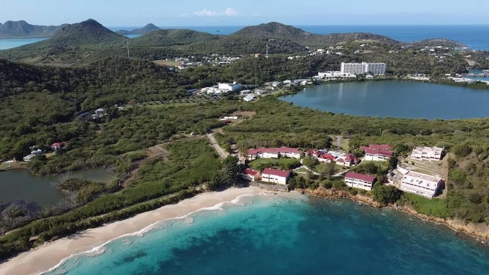 Villa by the sea Villa in Antigua and Barbuda