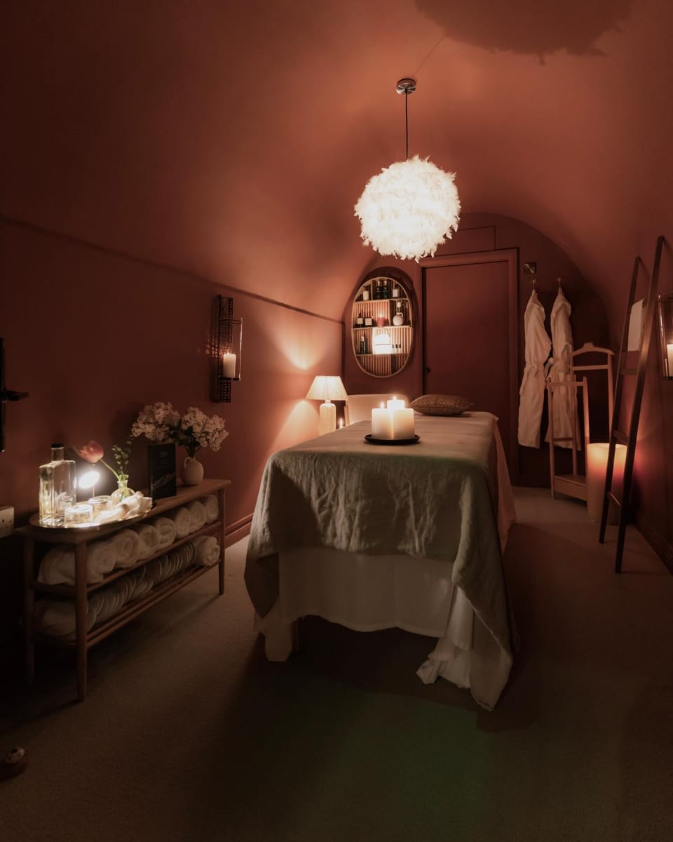 Massage, Spa and wellness centre/facilities