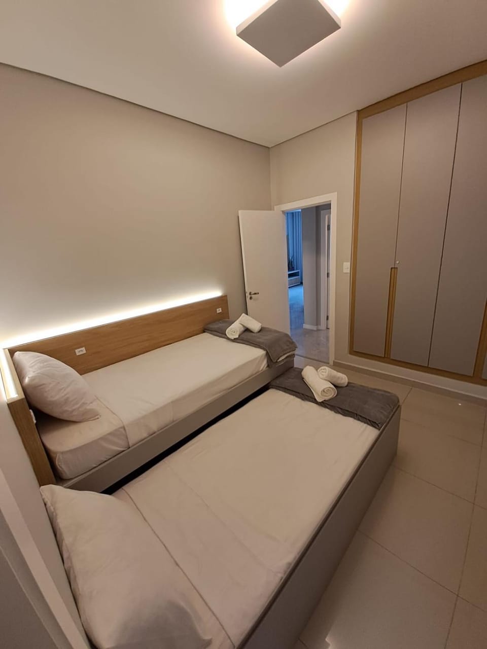 Bed, Photo of the whole room, Bedroom, towels, wardrobe