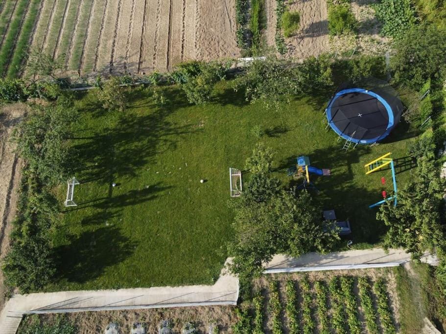 House with swimming heated pool next to the river Villa in Podstrana