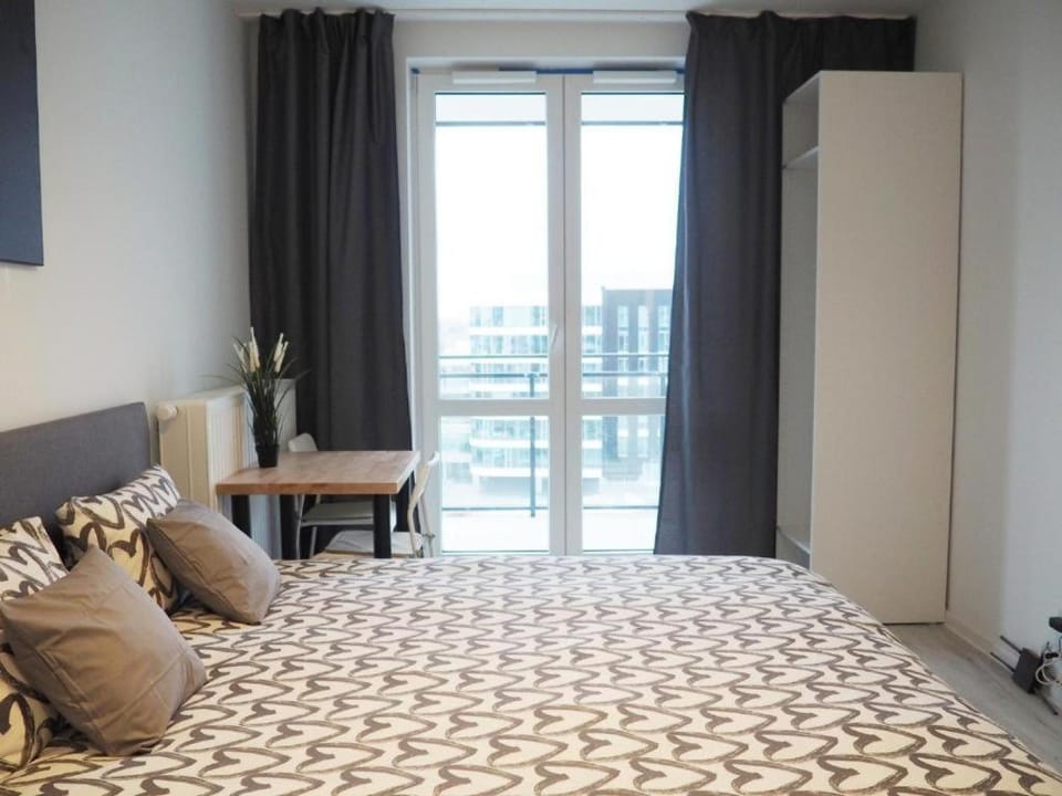 Bed, Photo of the whole room, Bedroom