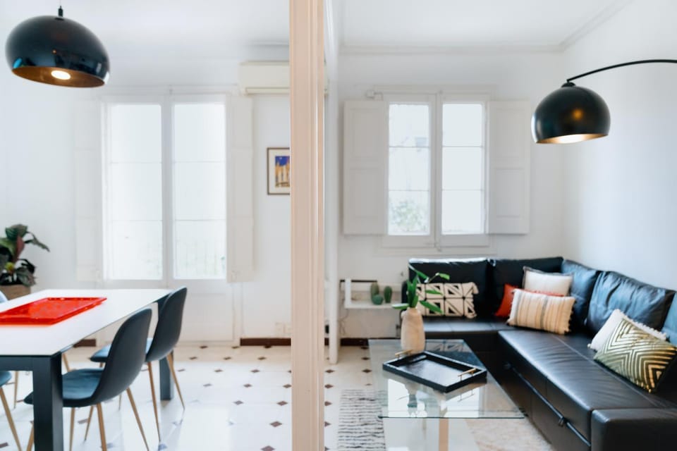 Alma Azul Consell de Cent Apartment in Barcelona