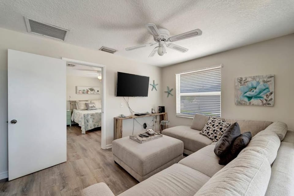 Ocean View Apartment in Ilexhurst