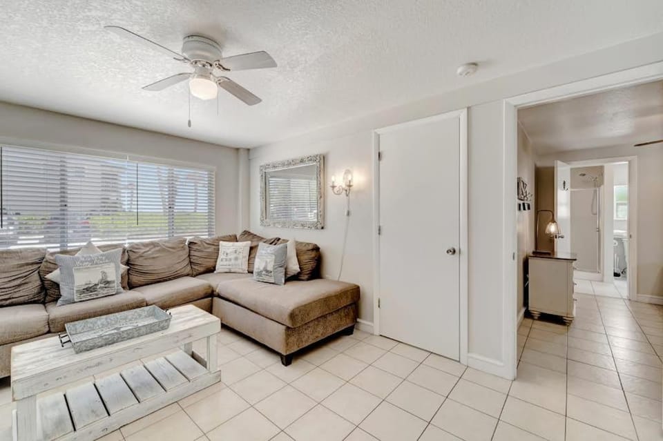 Ocean View Suite Apartment in Ilexhurst
