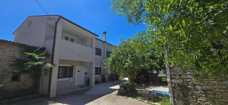 kuća za stanovanje ,cijeli prostor Apartment in Fažana