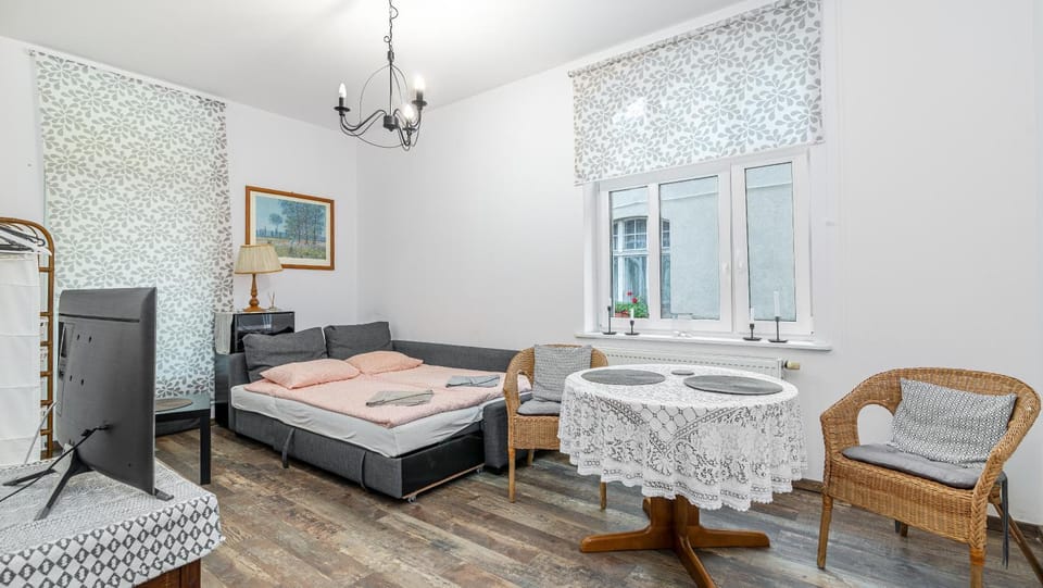 Living room, Photo of the whole room, Seating area