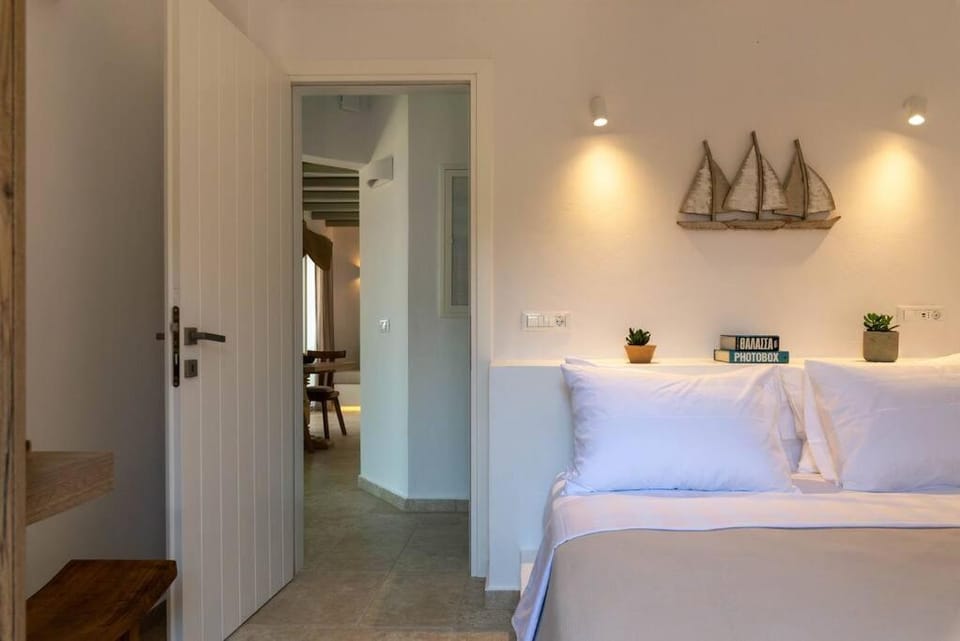 KaYa Tinos Luxury Villa - Helios Villa in Decentralized Administration of the Aegean