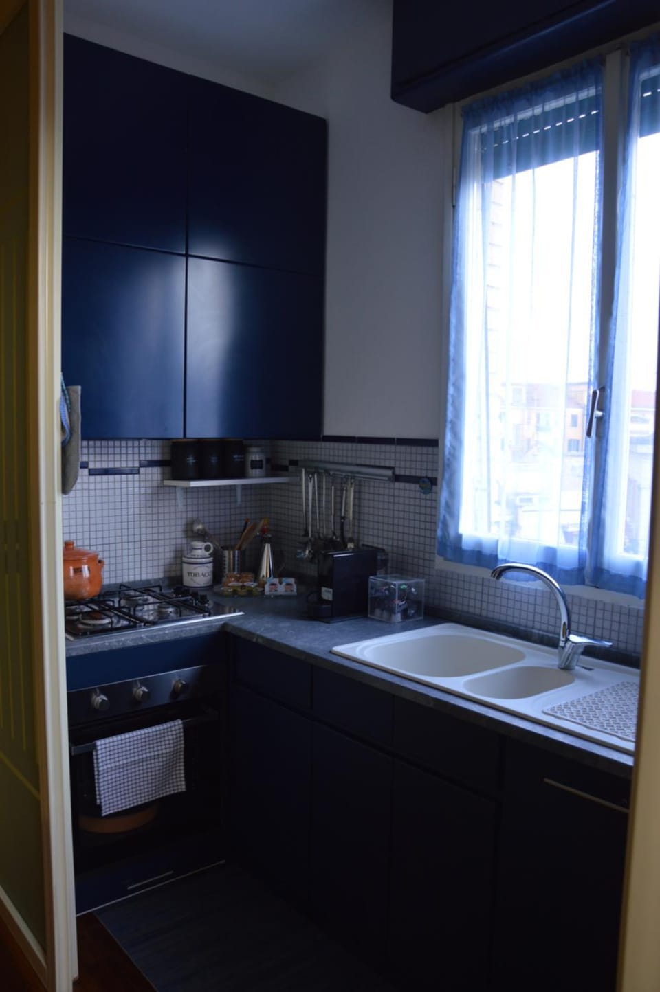 Kitchen or kitchenette, stove