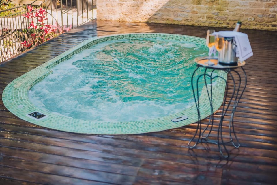 Hot Tub, Massage, Spa and wellness centre/facilities, Area and facilities