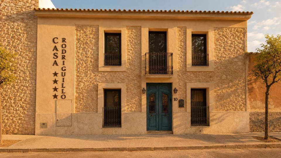 Property building, Facade/entrance, Day