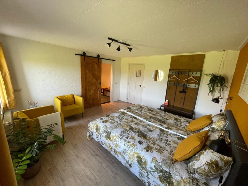 Bed, Bathroom, View (from property/room), Seating area