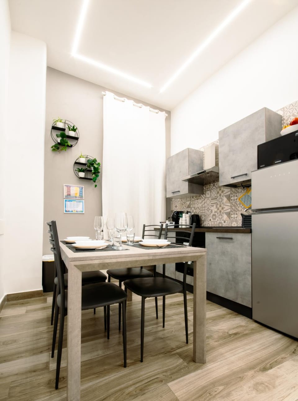 Kitchen or kitchenette, minibar, pet friendly, stove