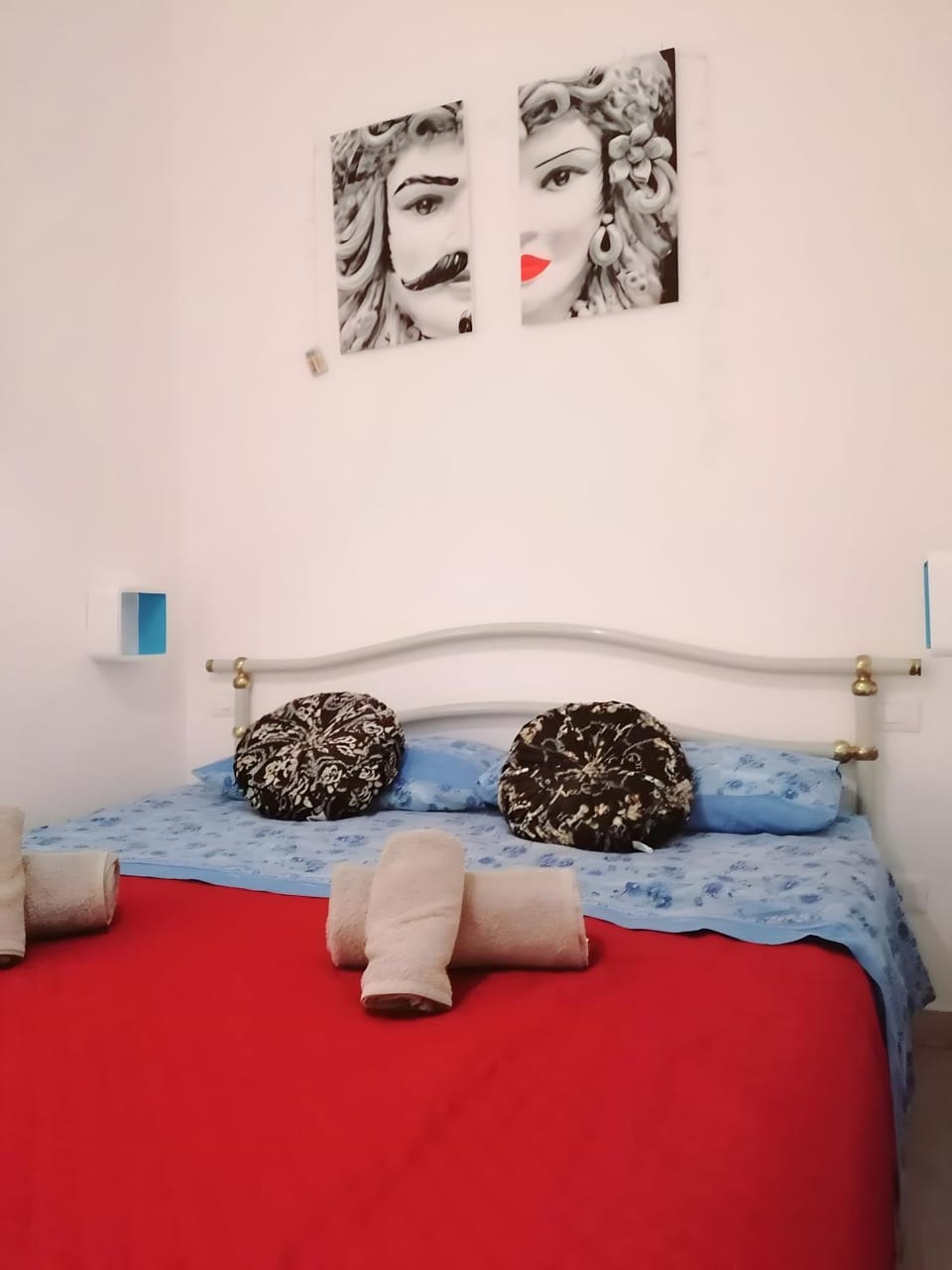 Living room, Bedroom