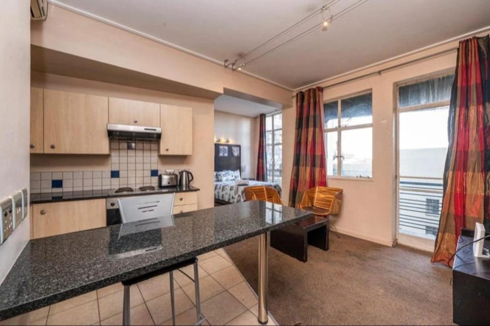 COSY MARSHALLs Apartment in Johannesburg