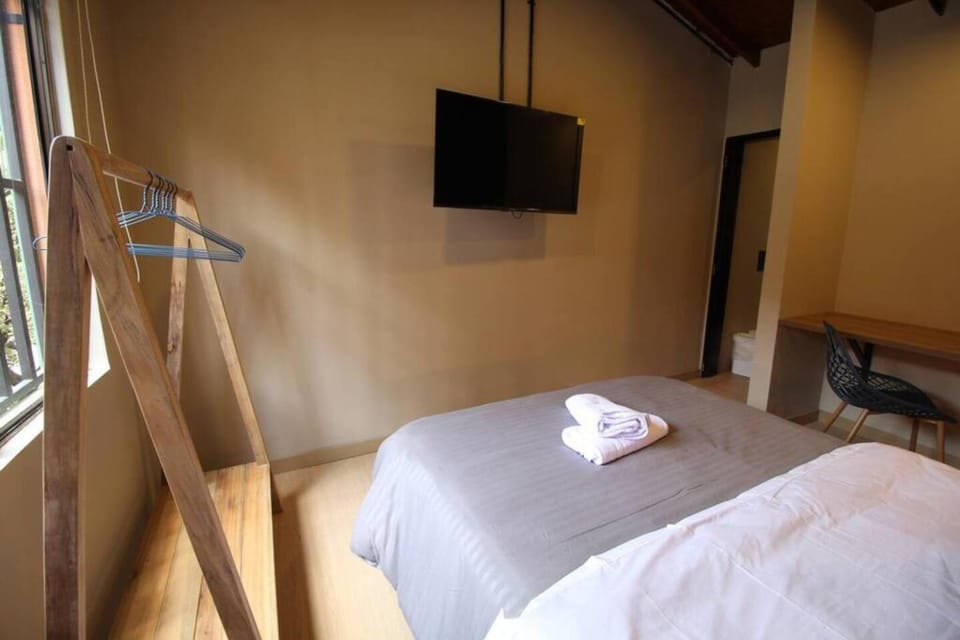 Renta apartamento en Medellín -ONE201 By Roots Rentals Apartment in Medellin