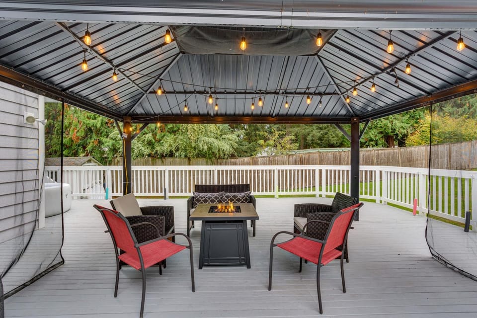 Pet & Family Friendly Bonney Lake Home: Game Room House in King County