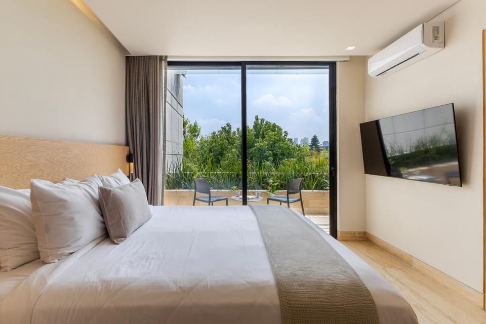 Bed, View (from property/room)