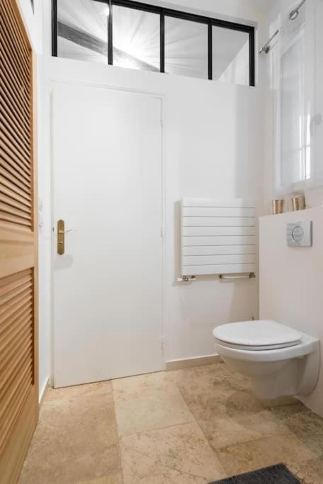 Appartement type loft - 40m² Marais Apartment in Paris