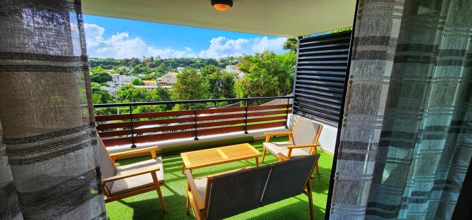 Grand studio proche aéroport Apartment in Réunion