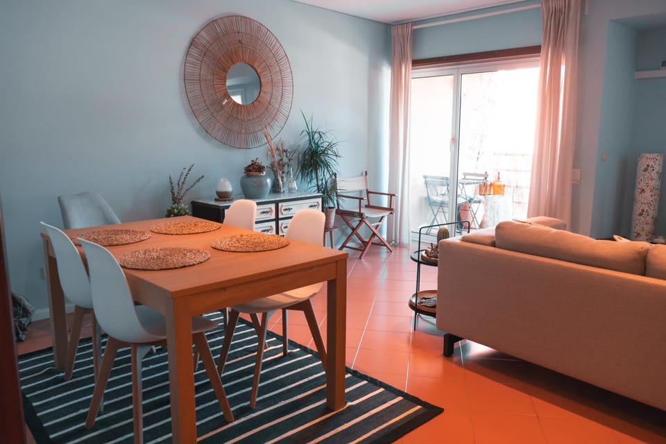 Game Room, Balcony/Terrace, Living room, internet