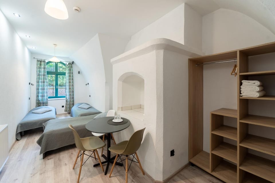 Bed, Photo of the whole room, Seating area, Bedroom