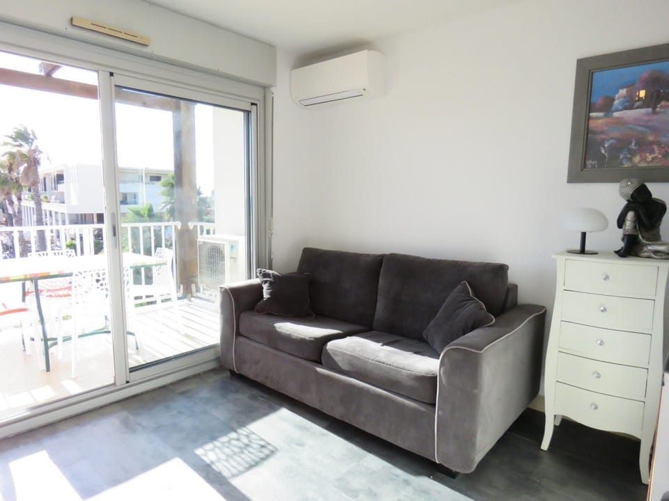 Appartement 2 pièces climatisé, vue mer à Sète avec parking Apartment in Occitanie