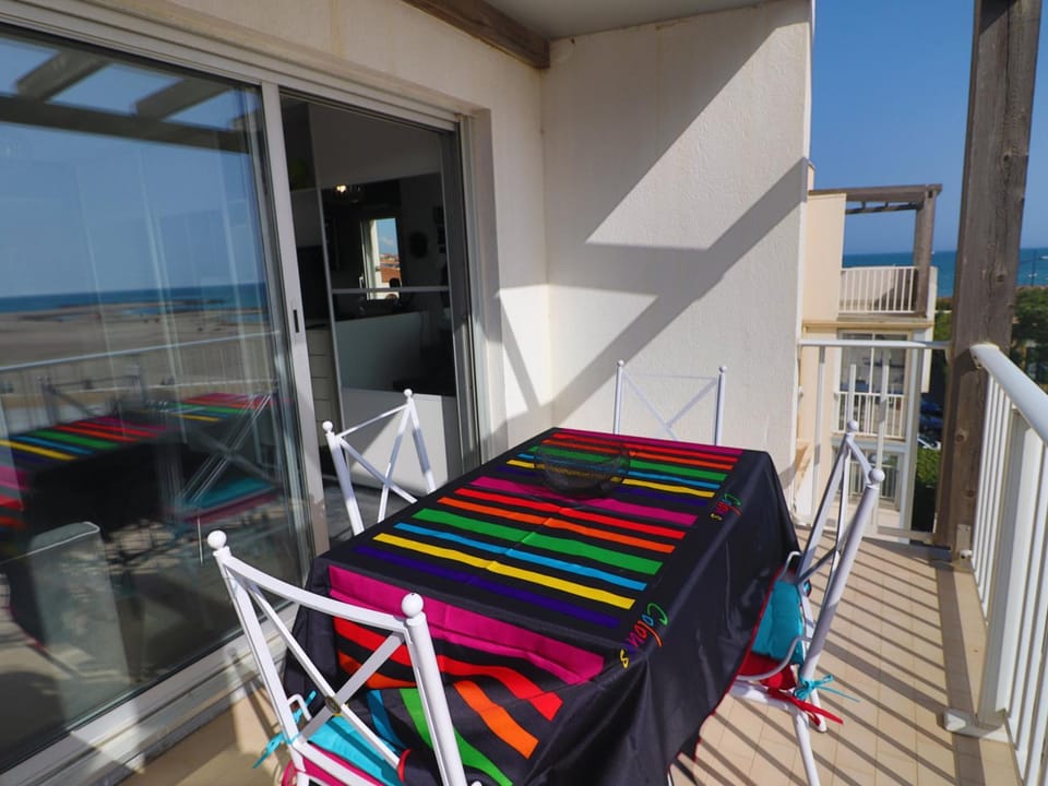 Appartement 2 pièces climatisé, vue mer à Sète avec parking - FR-1-472-191 Apartment in Occitanie
