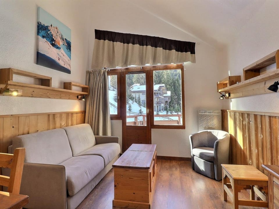 Confortable 2 pièces, skis aux pieds, proche commerces - FR-1-182A-42 Apartment in Les Allues