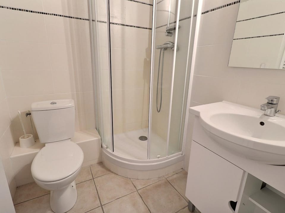 Confortable 2 Pièces, Skis Aux Pieds, Animaux Admis - FR-1-182A-37 Apartment in Les Allues