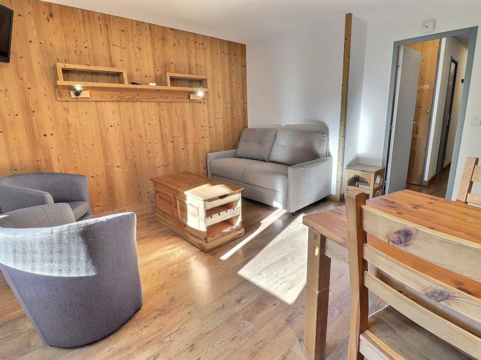 2 Pièces Confortable, Skis aux Pieds, Proche Commerces - FR-1-182A-36 Apartment in Les Allues