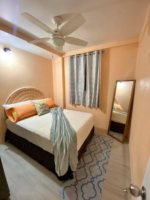 Hidden Zen 108 with rental vehicle access Apartment in Caribbean